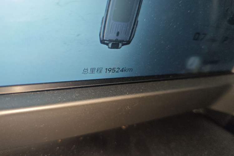 Used JETOUR Traveler 2025 1.5TD DCT Two-Wheel Drive Exploration+
