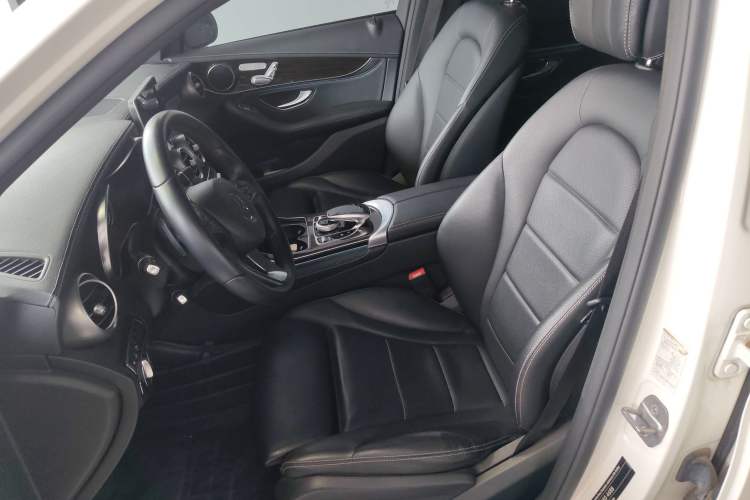 Used Mercedes-Benz GLC 2019 GLC 260 L 4MATIC Dynamic Model Left Front Seat