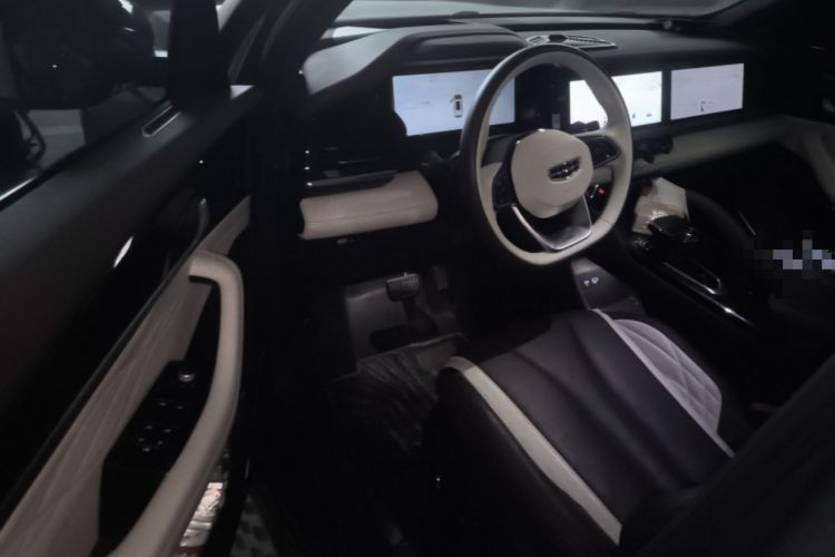 Used Geely Auto Monjaro L 2021 2.0TD High-Power Automatic All-Wheel-Drive Flagship Version Driver Seat