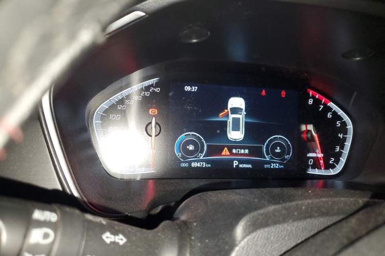 Used CHANGAN CS75 2021 Honor Million Edition 280T DCT Prestige Model