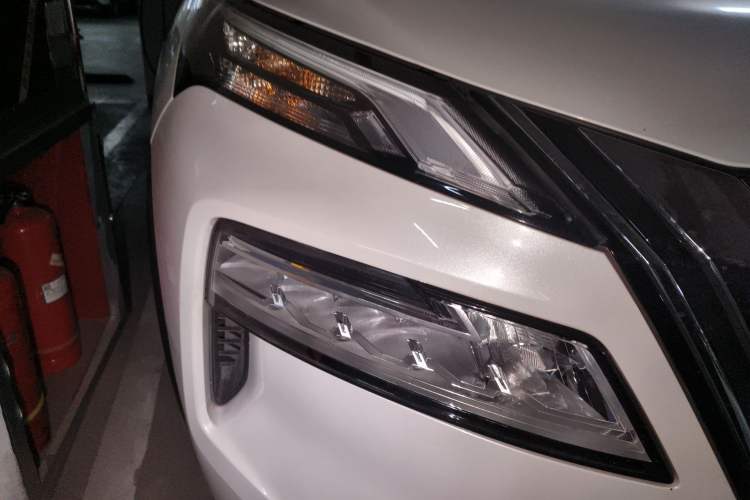 Used Nissan X-Trail 2021 VC-Turbo 300 CVT 2WD Luxury Edition
