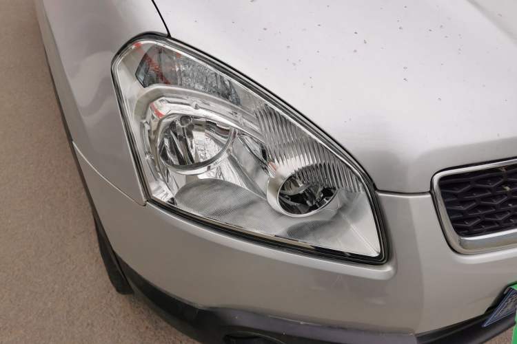 Used Nissan Qashqai 2011 2.0 XV Lea CVT 2WD Right Front Headlight