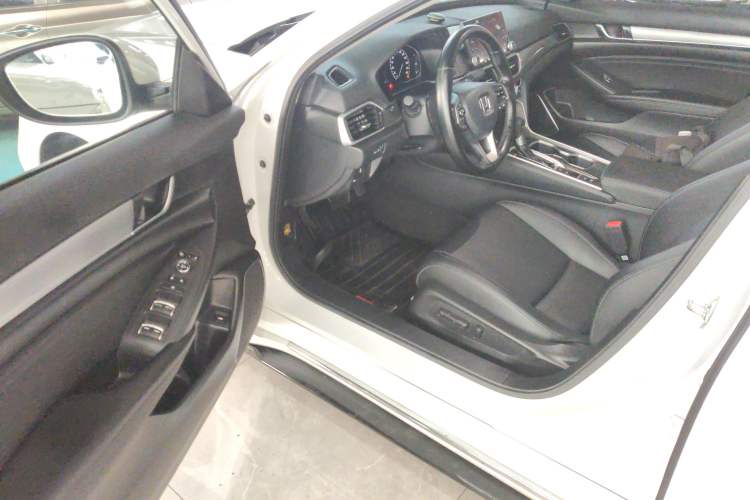 Used Honda Accord 2018 260TURBO Elite Edition China VI
