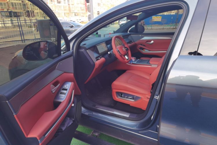 Used BYD Tang L 2025 DM 200KM Four-Wheel Drive LiDAR Flagship Model