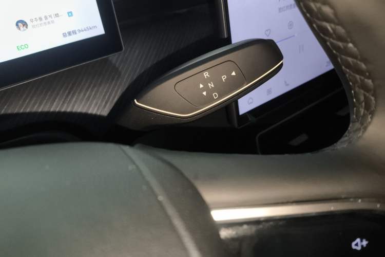 Used Chery Fengyun T9 2024 120 Long-Range Luxury Version 5 Seats Lithium Iron Phosphate