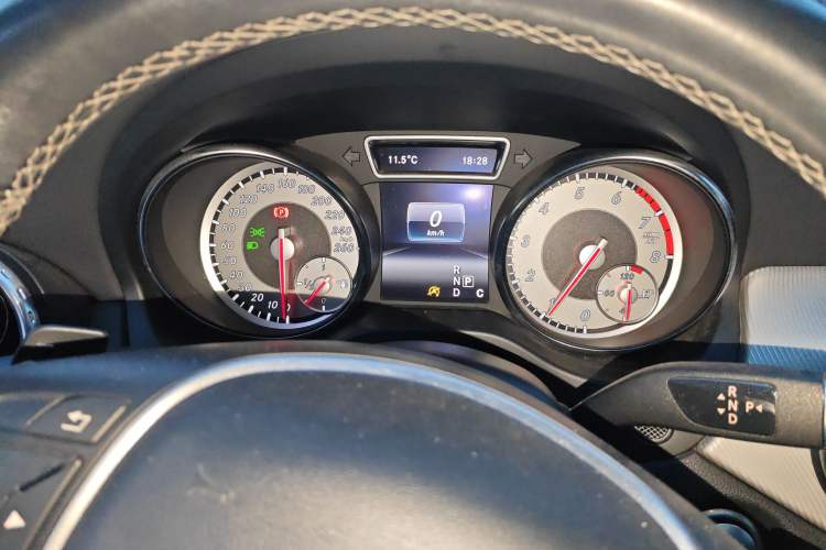 Used Mercedes-Benz GLA 2016 GLA 200 Fashion Model
