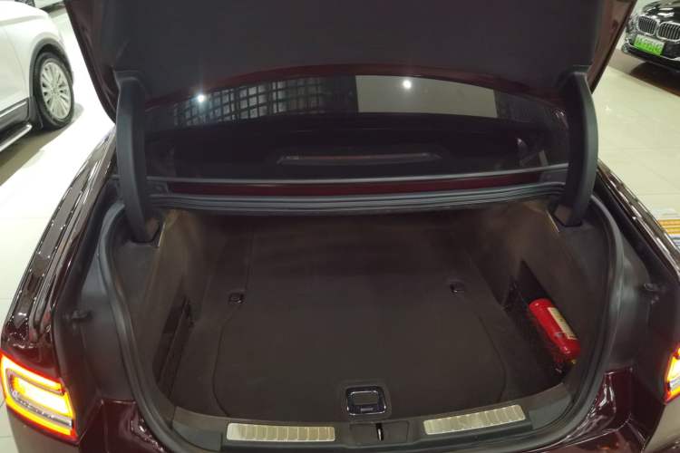 Used Lincoln Continental 2017 2.0T Two-Wheel Drive Deluxe Edition