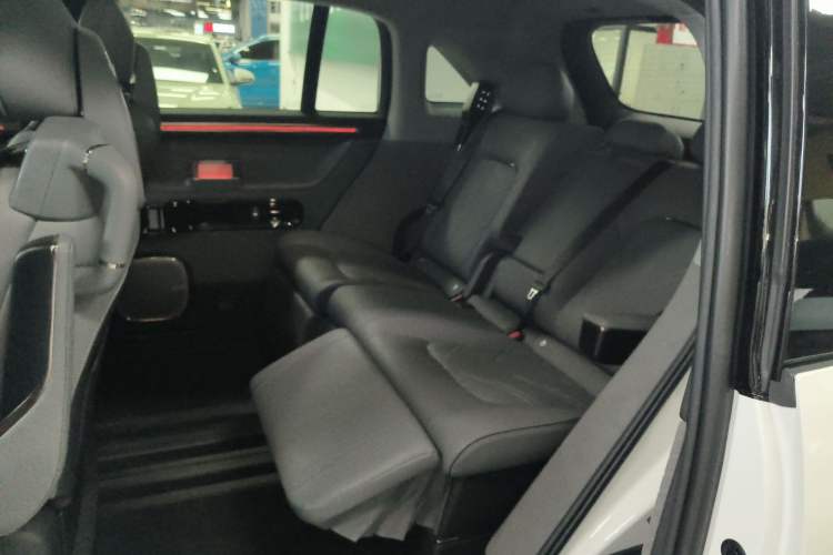 Used Zeekr MIX 2025 Intelligent Driving Version
