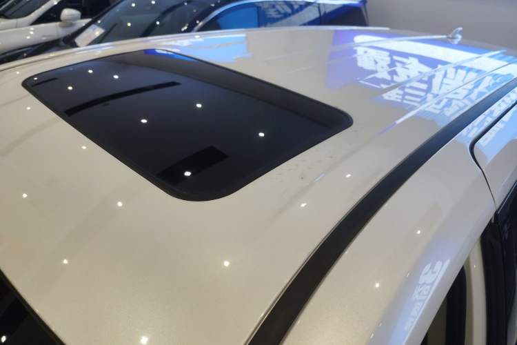 Used Toyota Sienna 2024 2.5L Hybrid Four-Wheel Drive Prestige Edition