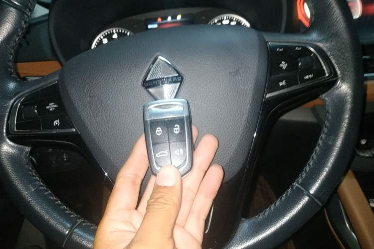 Used BORGWARD BX7 2016 28T 2WD Elite Edition 5-seater
