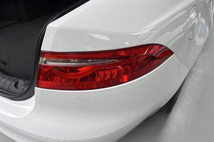 Used Jaguar XFL 2020 XFL 2.0T P200 Two-Wheel-Drive Elite Edition
