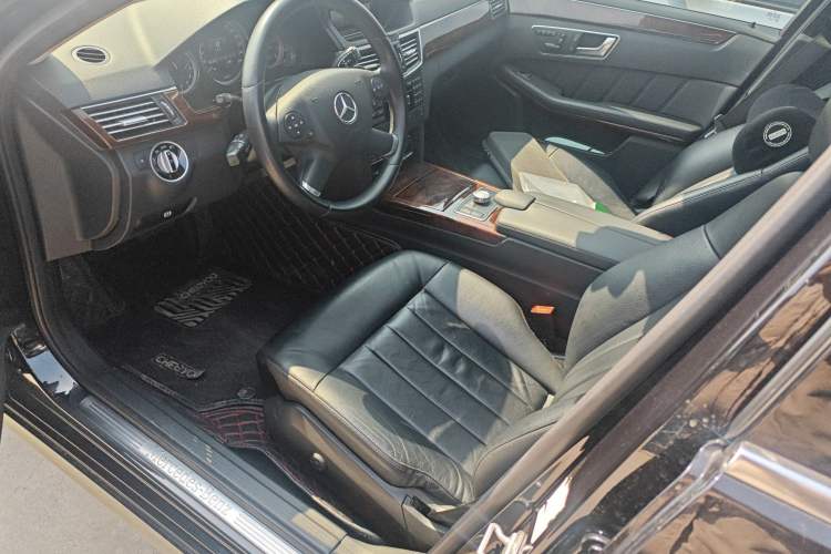 Used Mercedes-Benz E-Class 2013 E 300 L Elegant Model
