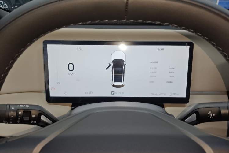 Used Volvo Volvo XC70 Plug-in Hybrid 2026 Model Four-Wheel Drive Long-Range Ultra