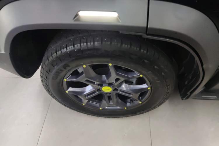 Used JETOUR Traveler 2023 2.0T All-Wheel Drive CrossPRO+
