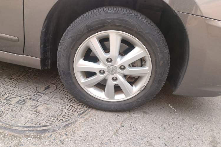 Used Nissan Sylphy 2016 Classic 1.6XE Automatic Leading Edition Right Front Wheel Hub