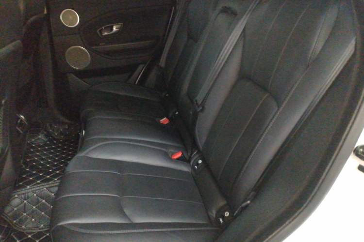 Used Land Rover Range Rover Evoque 2016 2.0T PURE Style Edition
