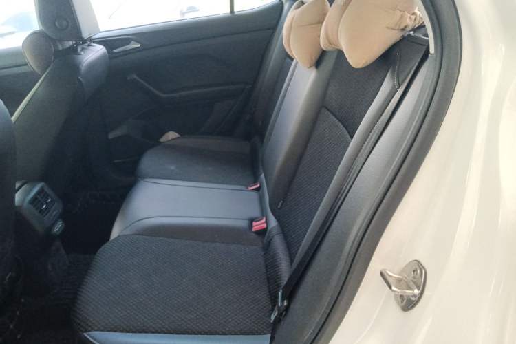 Used Volkswagen Tacqua 2020 1.5L Automatic Yue