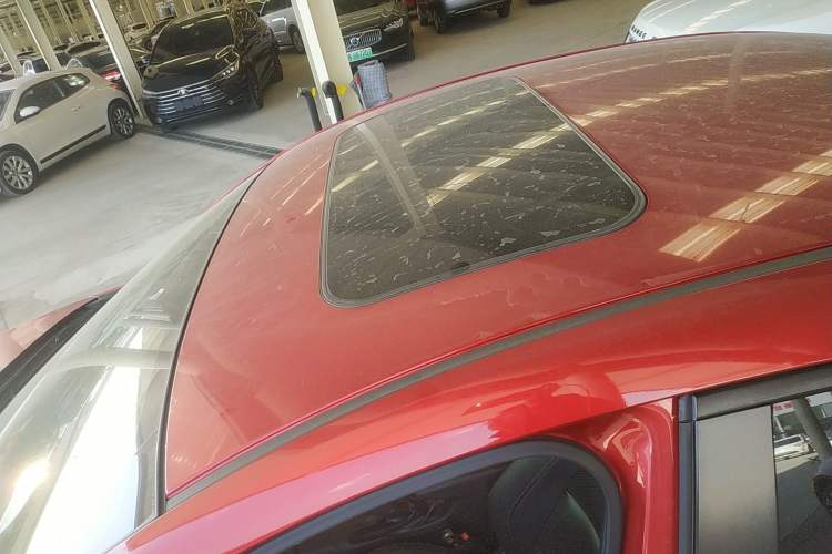 Used Mazda 3 Axela 2016 Sedan 2.0L Automatic Sport Model