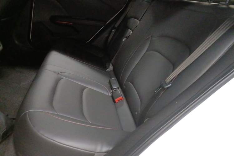 Used Chevrolet Monza 2022 Light Hybrid RS 330T Automatic Comfort Edition Left Rear Seat