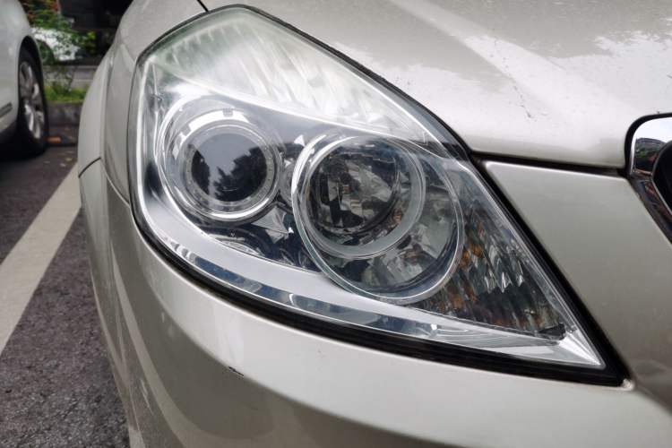 Used Buick Excelle 2011 1.6LX-AT
