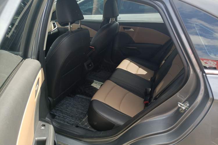 Used Chevrolet Monza 2021 320 Automatic Enjoyment Sunroof Edition