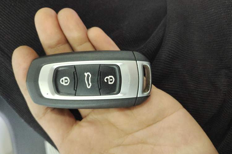 Used Geely Galaxy Panda 2025 210 km – Yuanqi Bear