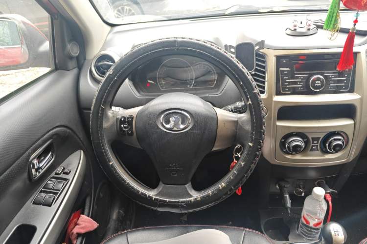 Used Great Wall M4 2012 1.5L Manual Luxury Version Steering Wheel
