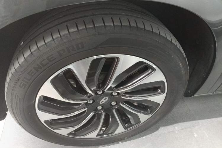 Used Hima AITO M7 2022 1.5T Rear-Drive Comfort Edition Exterior 2