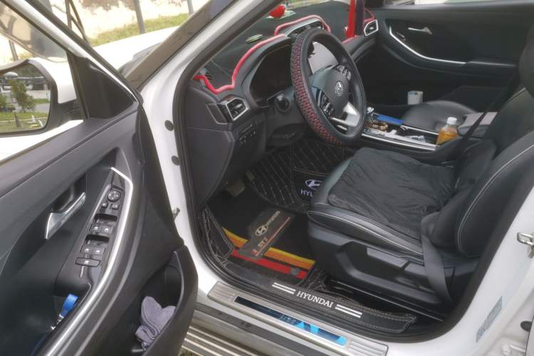 Used Hyundai ix25 2020 1.5L CVT DLX Prestige Version Driver Seat