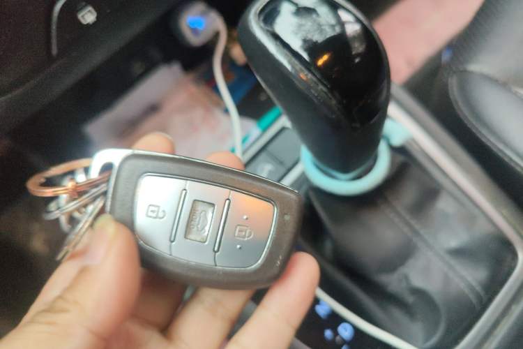 Used Hyundai ix25 2015 1.6L Automatic Two-Wheel Drive Smart GLS Trim
