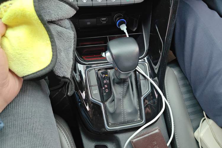 Used Kia Sportage R 2019 2.0L Automatic Smart Luxury Edition
