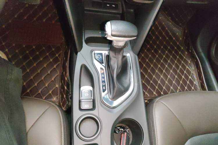 Used GAC Trumpchi GS4 2017 235T Automatic Two-Wheel Drive Luxury Smart Connectivity Version
