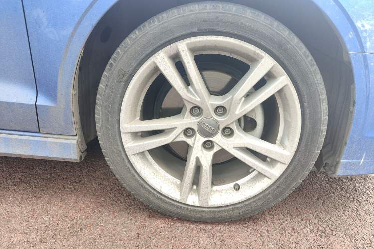 Used Audi A3 2019 Limousine 35 TFSI Fashion Edition China V standard
