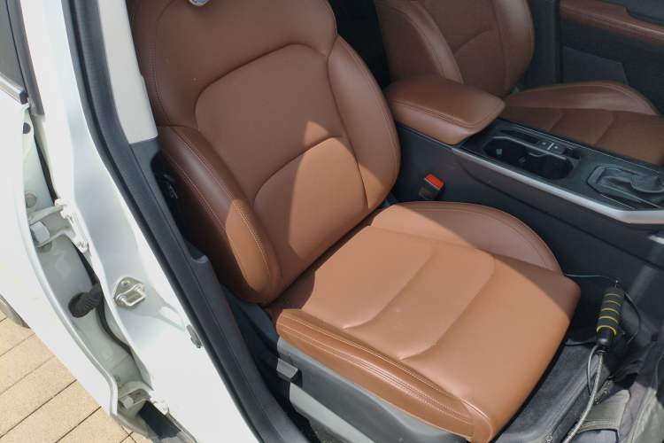 Used Geely Auto Vision X6 2021 PRO 1.4T Automatic Prestige Model Right Front Seat