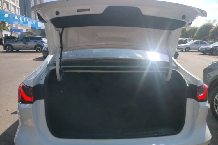 Used Roewe i5 2023 1.5L CVT Luxury Edition