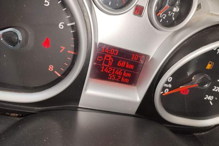 Used Ford Focus 2011 Hatchback 1.8L Manual Comfort Model
