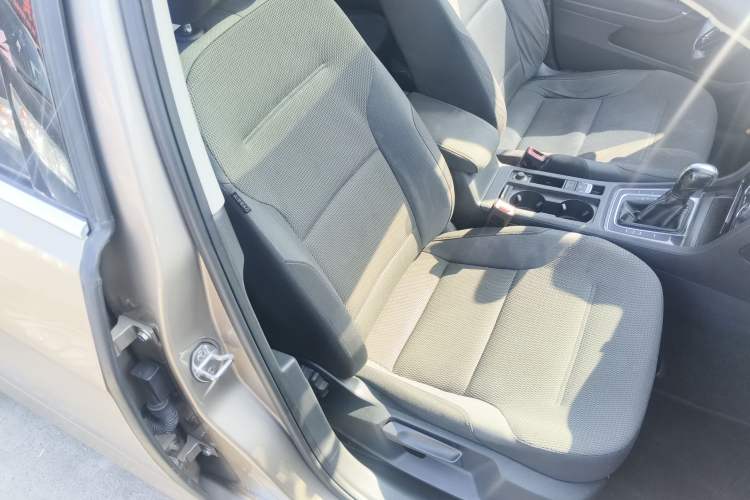 Used Volkswagen Golf 2016 1.6L Automatic Comfort Model