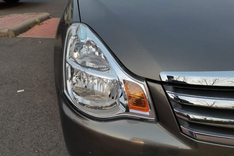Used Nissan Sylphy 2019 Classic 1.6XE+ CVT SmartConnect Leading Edition Right Front Headlight
