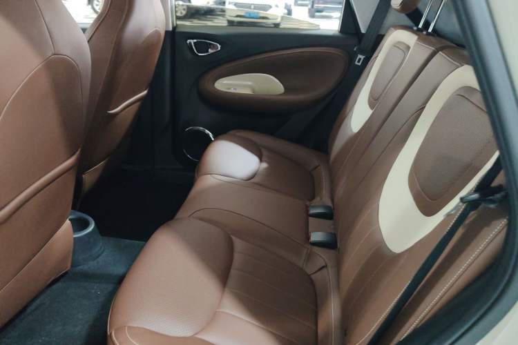 Used Wuling Bingo 2023 333 km Lingxi Connected+ Version

