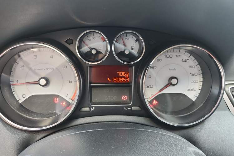 Used Peugeot 308 2014 Enjoy Edition Classic 1.6L Manual YouShang Model