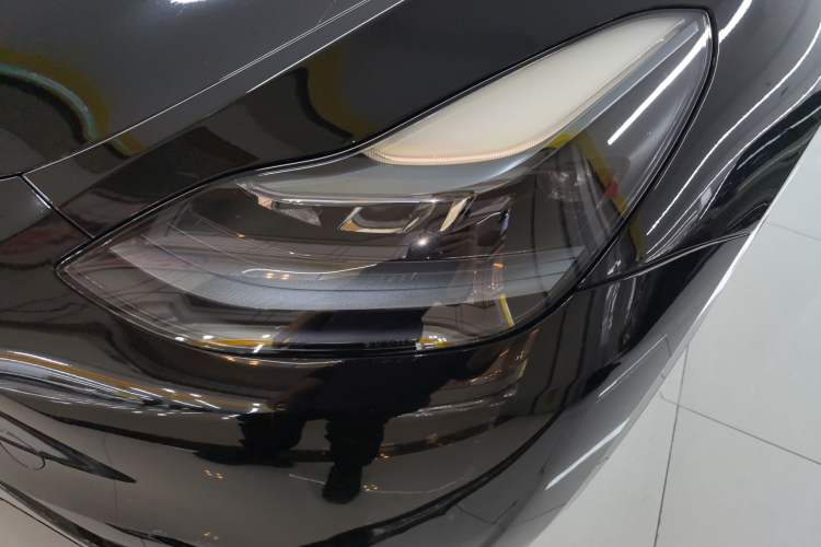 Used Tesla Model Y 2024 Rear-Wheel-Drive Version