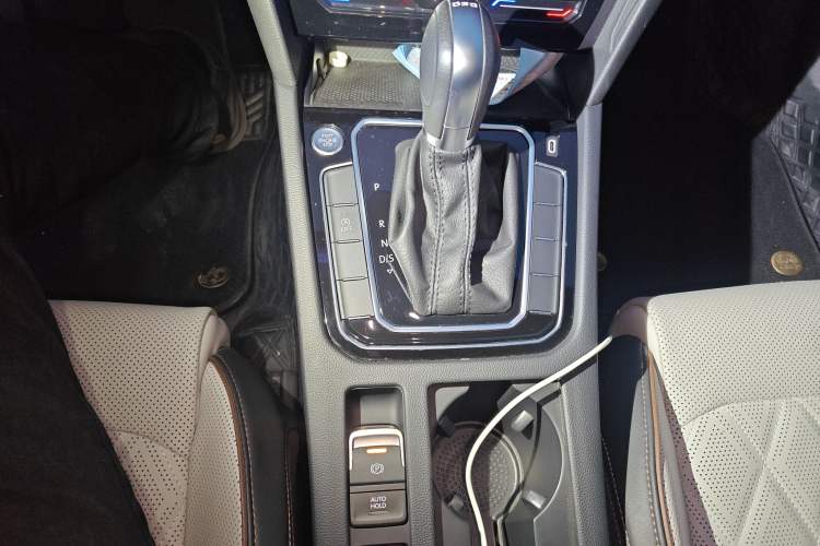 Used Volkswagen Magotan 2023 2 Million Units Commemorative Edition 330TSI DSG Luxury Version