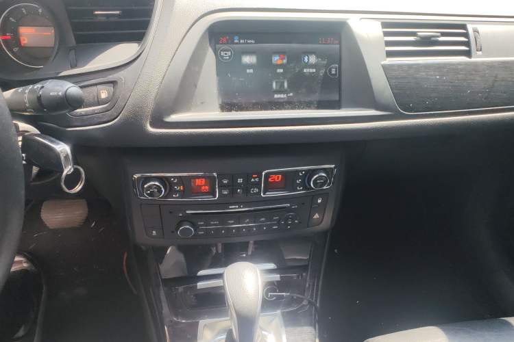 Used Citroen C5 2014 2.0L Automatic Luxury Edition