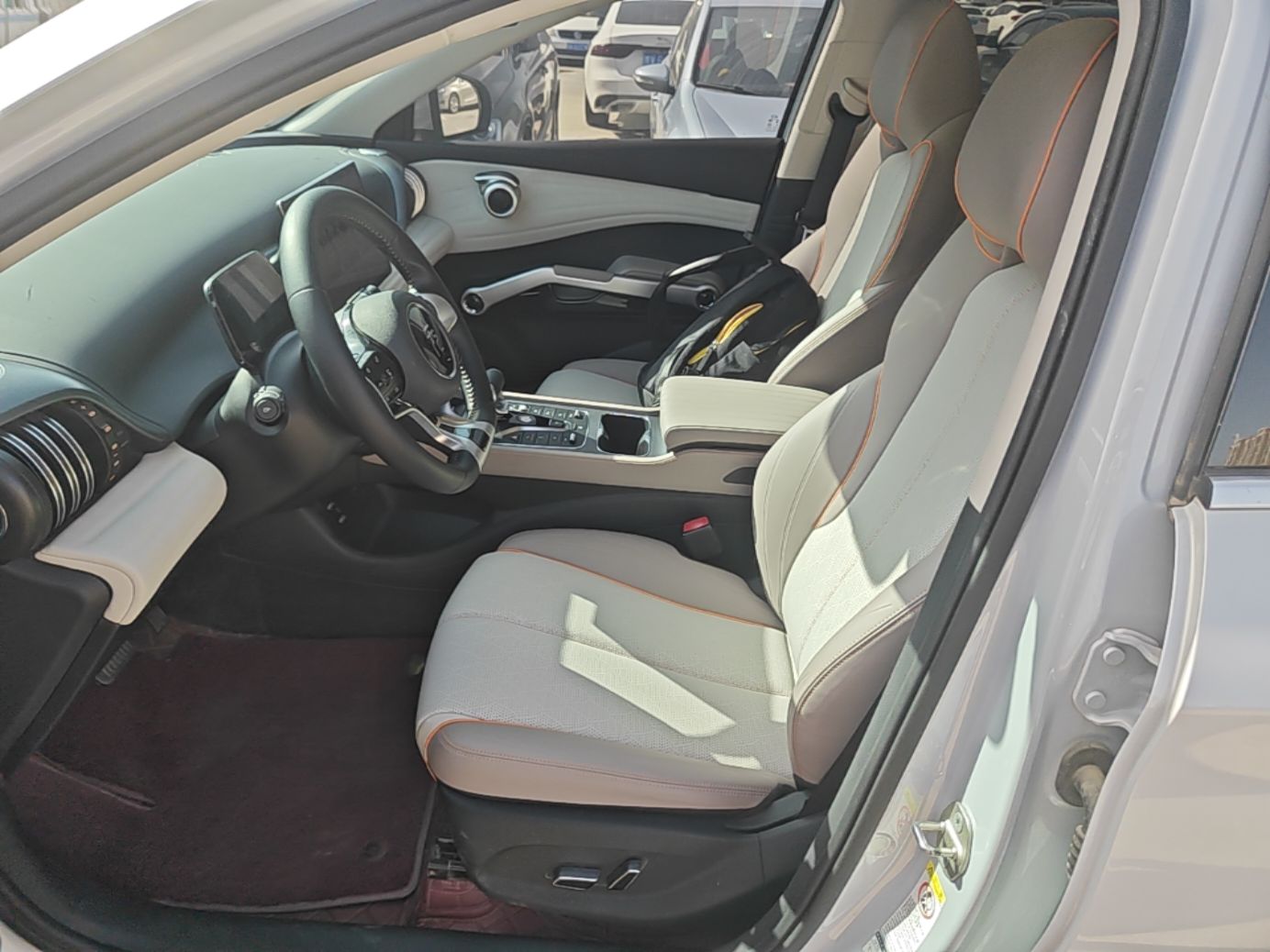 BYD Yuan PLUS 2024 Honor Edition 430KM Beyond Model — снимка 17