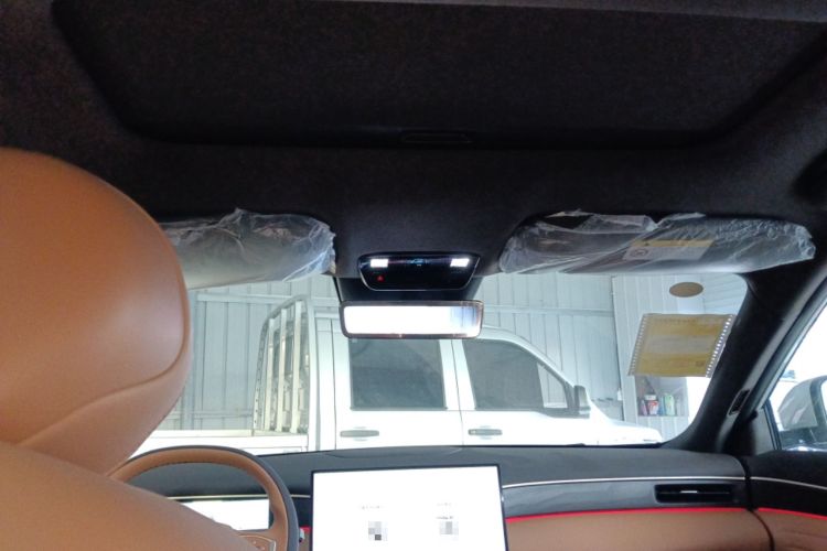 Used Dongfeng Aeolus L8 2025 Model 185KM Dream Edition Headliner