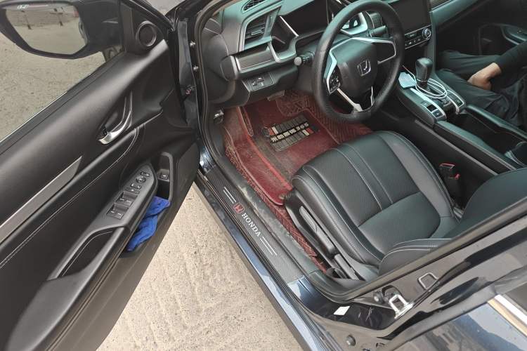 Used Honda Civic 2019 220TURBO CVT Dynamic Edition China VI