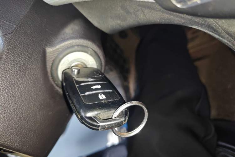 Used CHANGAN Benni E-Star 2021 National Edition Xin Yue Version Lithium Iron Phosphate (31.18 kWh) Vehicle Key