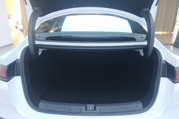 Used BYD Qin L 2024 DM-i 120KM Beyond Model
