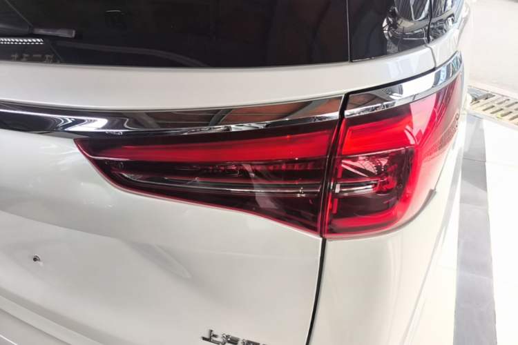 Used Buick GL8 2020 ES Land Cruiser 653T Luxury Edition

