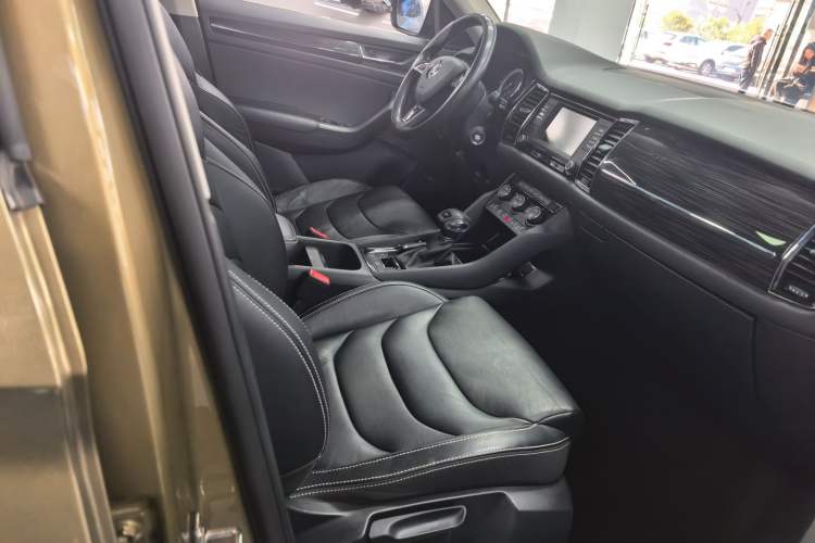 Used Skoda Kodiaq 2017 TSI330 7-Seater Two-Wheel-Drive Luxury Edition